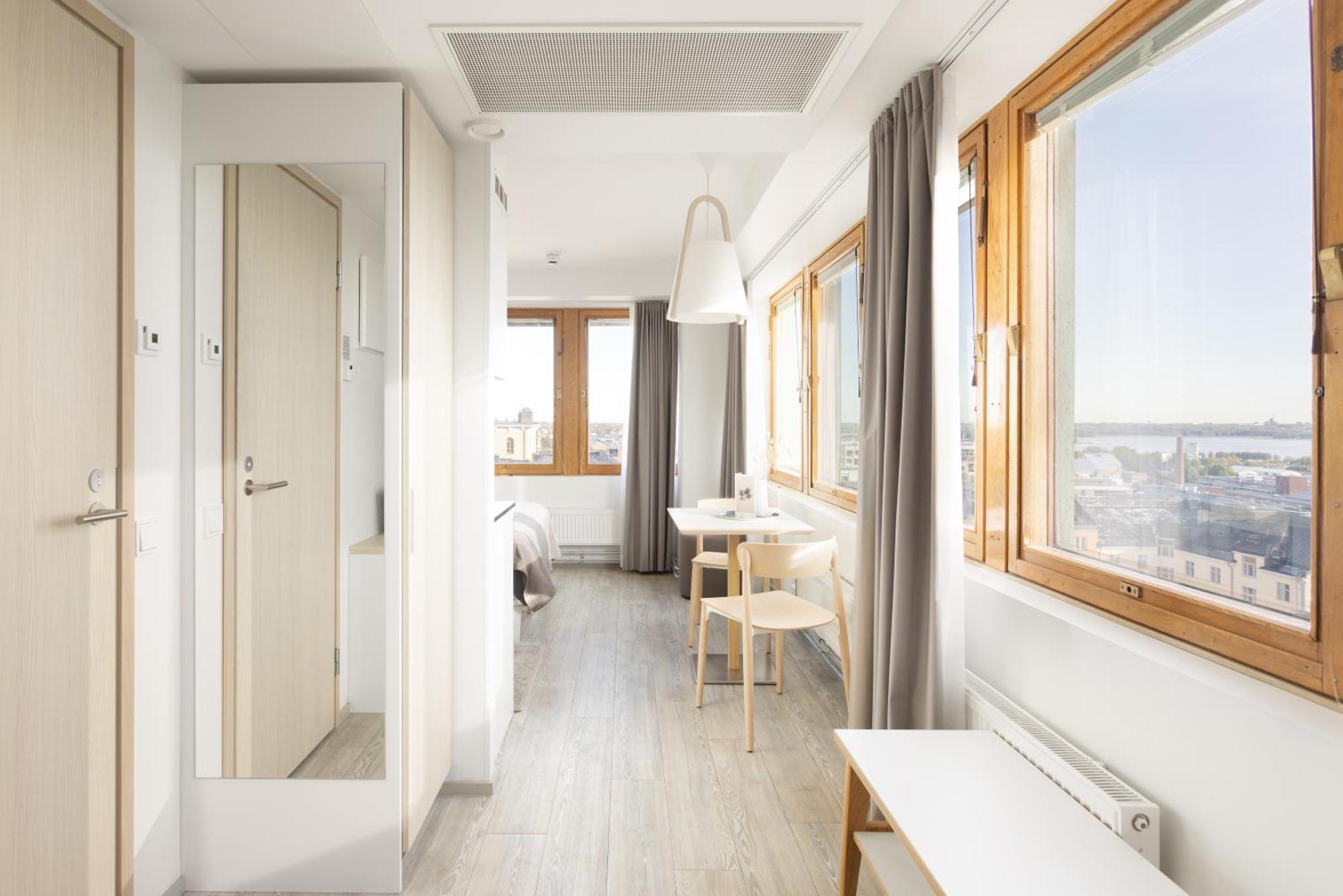 Noli Soernaeinen Hotel Helsinki Exterior photo